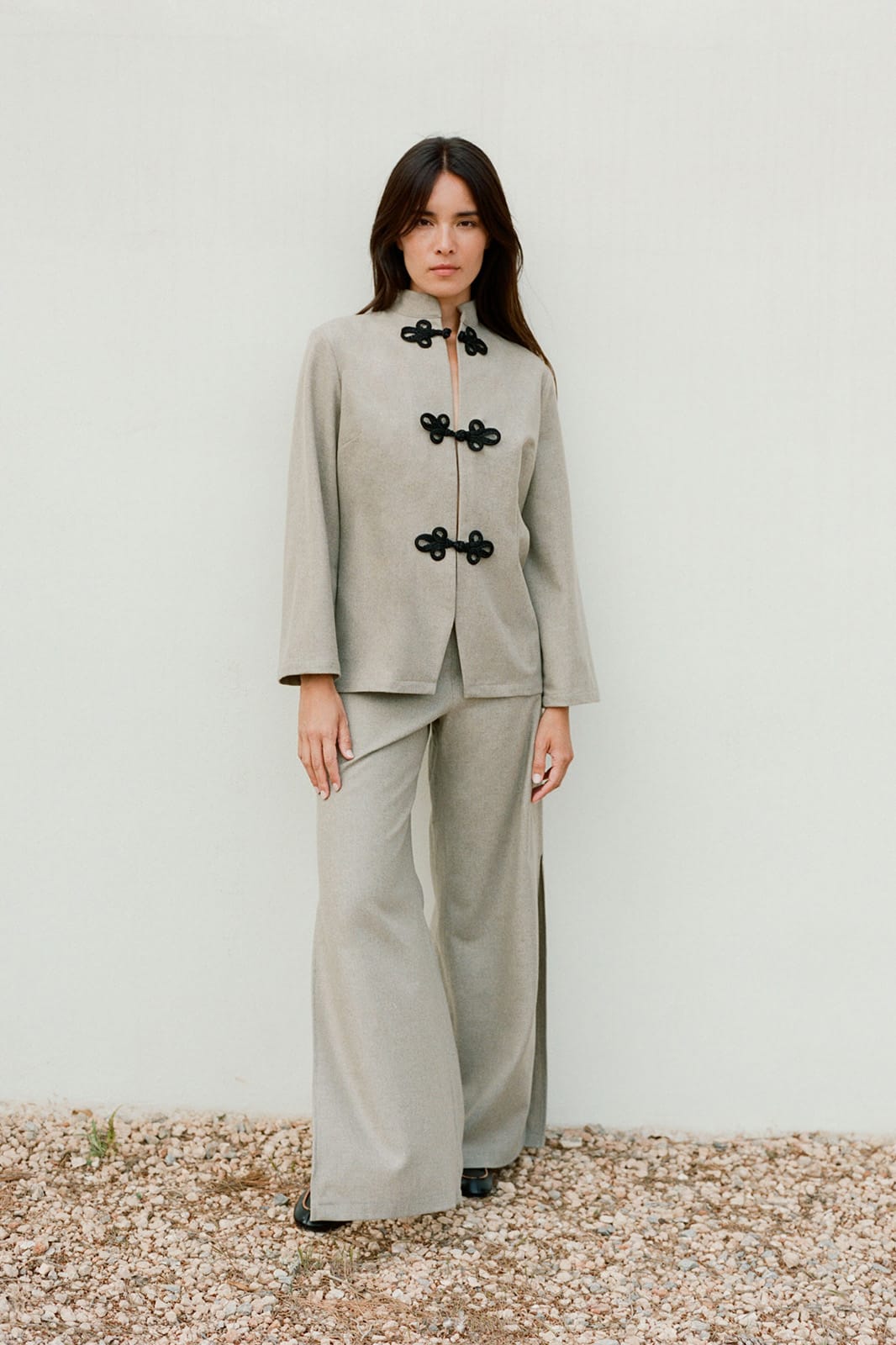arkitaip Blazers The Wilma Stand-Up Collar Wool Overshirt in beige