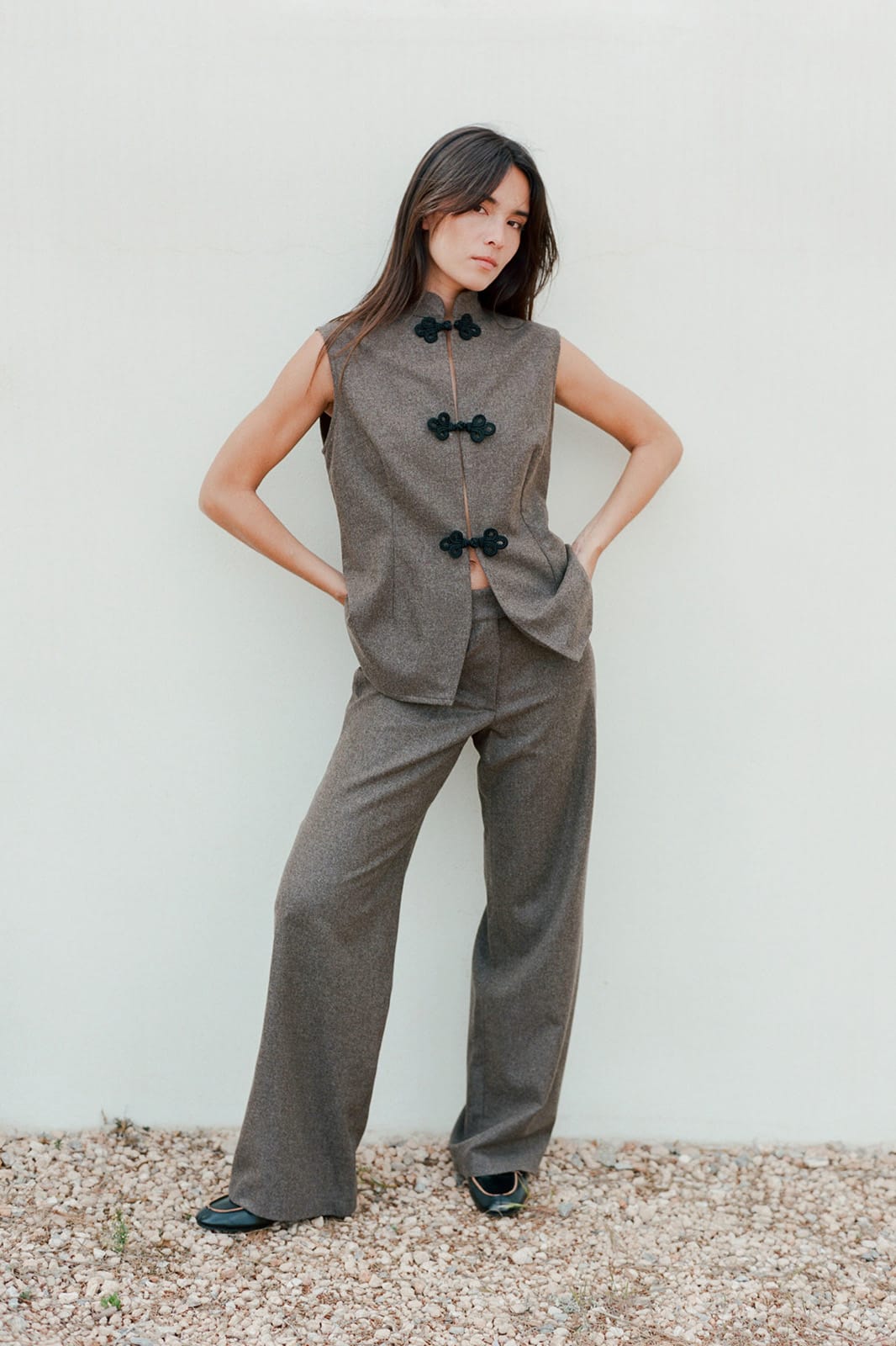 arkitaip Tops The Aria Stand-Up Collar Wool Vest in mocha
